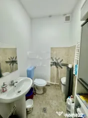 Spatiu comercial la 2 pasi de gura metroului 