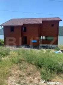 Oportunitate! Casa de vacanta, 5 camere, 160mp, la malul Dun