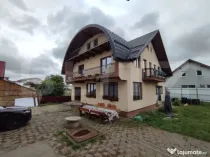 Ocazie! Doua case individuale în aceeasi curte în Radauti