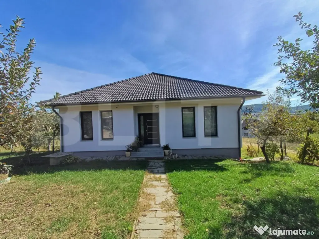 Casa individuala, teren 940mp,140mp utili, zona Unirea