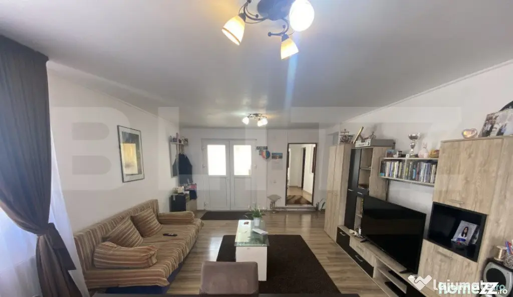 Casa 4 camere, 143 mp Sc, 380 mp teren, cartier 1 Mai, zona