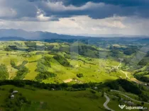 Teren extravilan, 130000 mp (13 hectare), zona turistica, Ra