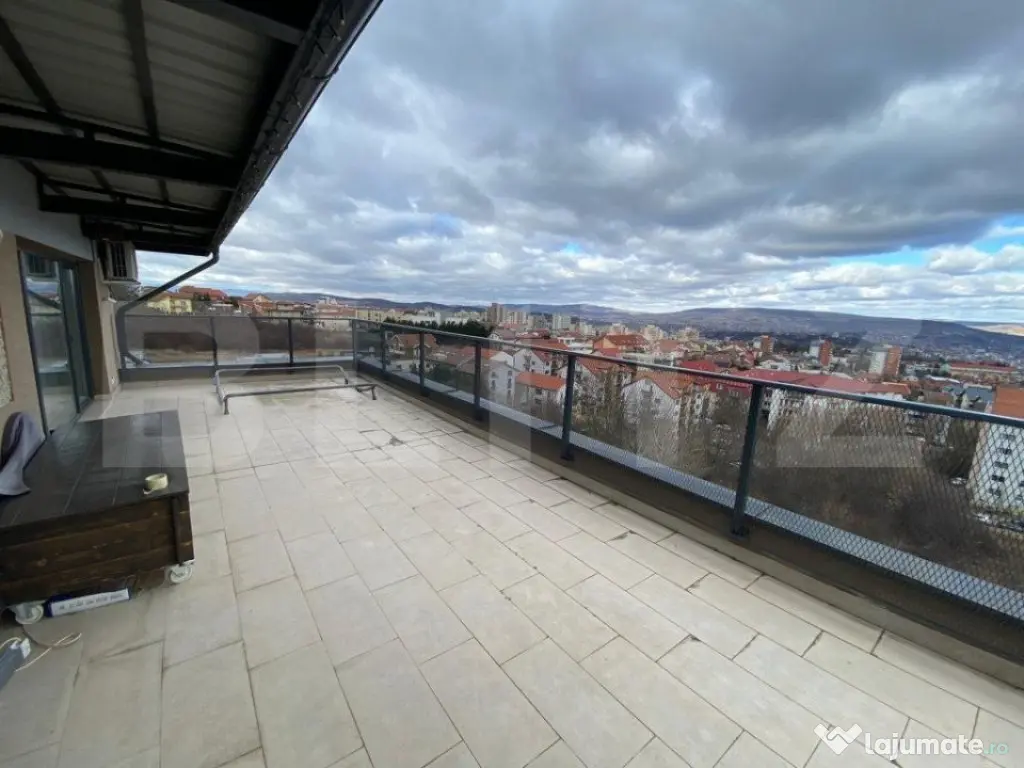 Apartament de 2 camere, 60mp, priveliste, parcare zona Calea