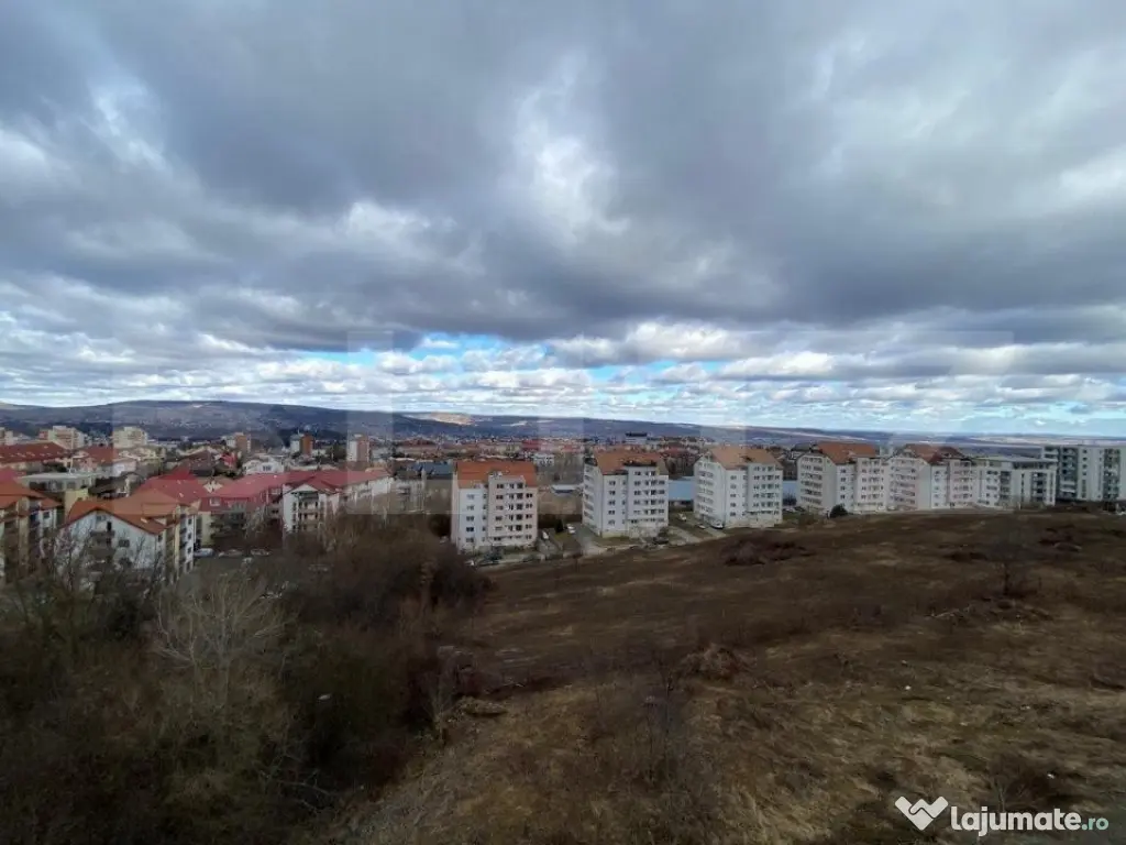 Apartament de 2 camere, 60mp, priveliste, parcare zona Calea