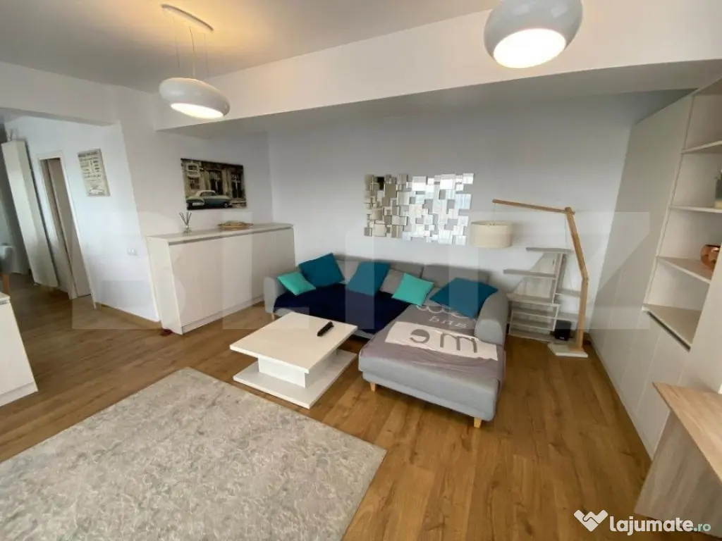 Apartament de 2 camere, 60mp, priveliste, parcare zona Calea