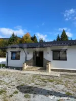 Casa de vânzare în Colibița, aproape de lac