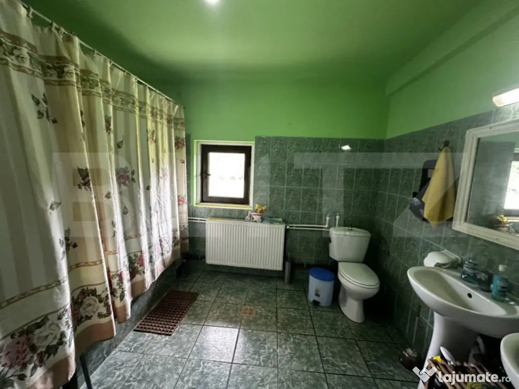 Pensiune turistica, zona Runcu