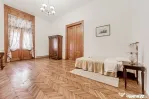 Bijuterie arhitecturală cu istorie. Confort modern, Ultr...
