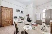 Bijuterie arhitecturală cu istorie. Confort modern, Ultr...