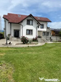 Casa P+E+M, 250 mp si 3400 mp teren, zona Arcani