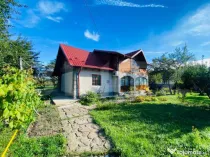 Casa superba Valenii de Munte , Teren Generos 2031 mp !