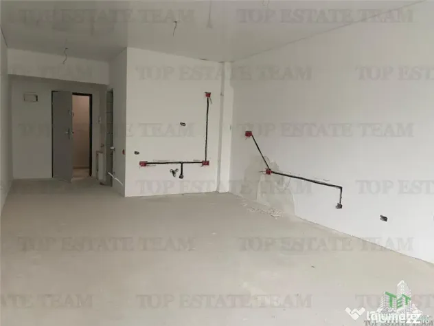 Mamaia/ Apartament cu 2 camere la gri de