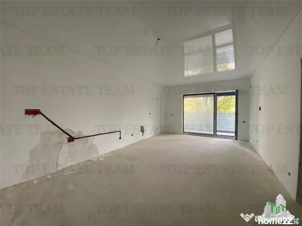 Mamaia/ Apartament cu 2 camere la gri de