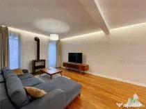 Casa de / Pipera / Scoala Americana