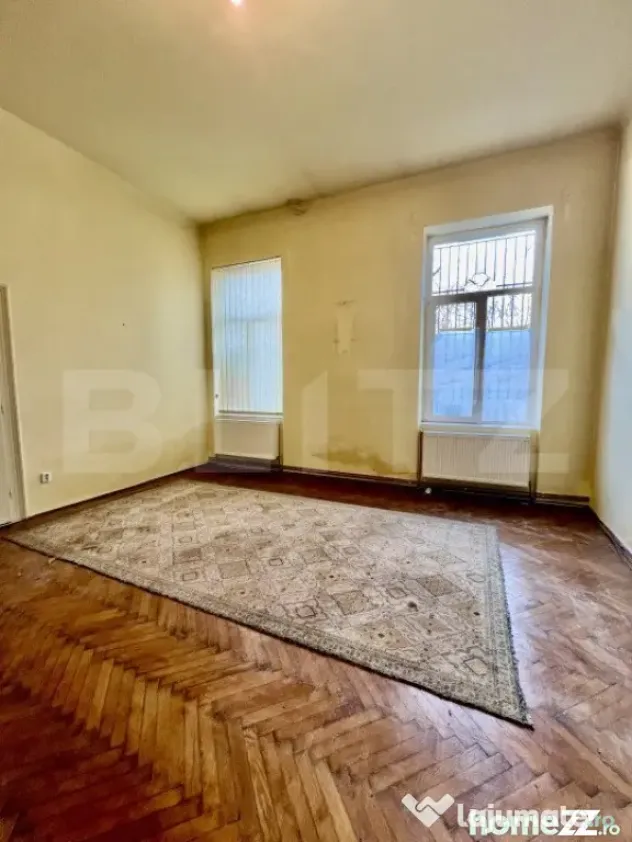 Apartament 110mp 3 Camere Tavan Inalt Semicentral Pta Abator - Cluj-Napoca (Cluj)