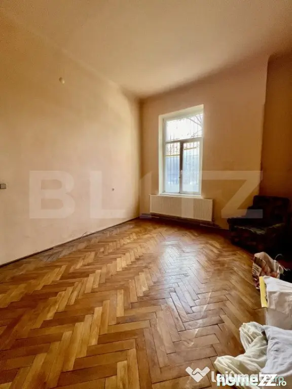 Apartament 110mp 3 Camere Tavan Inalt Semicentral Pta Abator - Cluj-Napoca (Cluj)