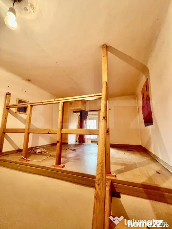 Apartament 110mp 3 Camere Tavan Inalt Semicentral Pta Abator - Cluj-Napoca (Cluj)