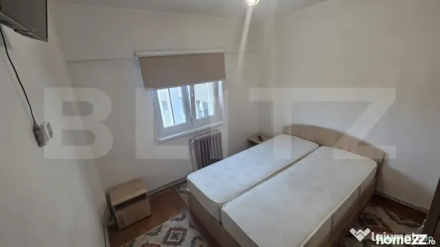 Apartament de vânzare cu 2 camere, decomandat – Zona Indu