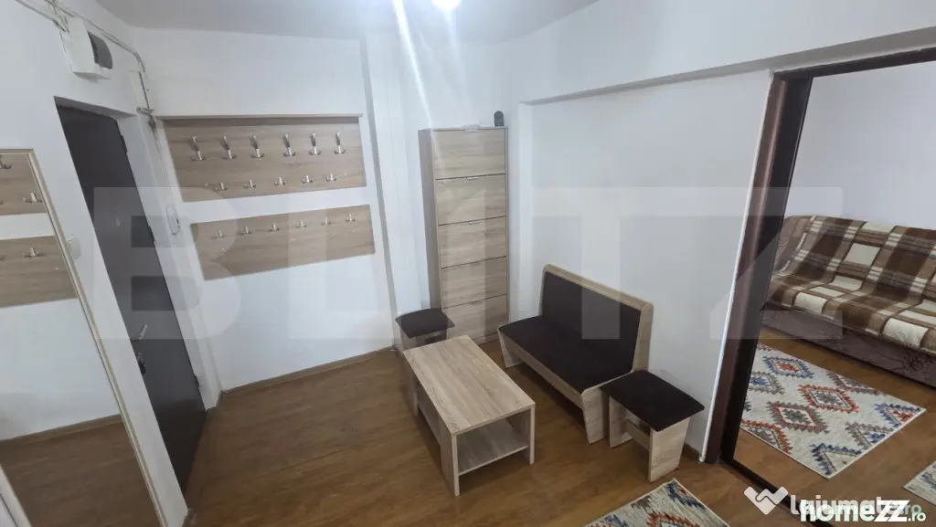 Apartament de vânzare cu 2 camere, decomandat – Zona Indu