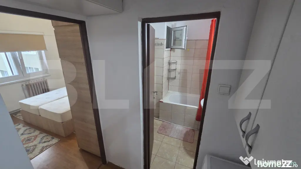 Apartament de vânzare cu 2 camere, decomandat – Zona Indu