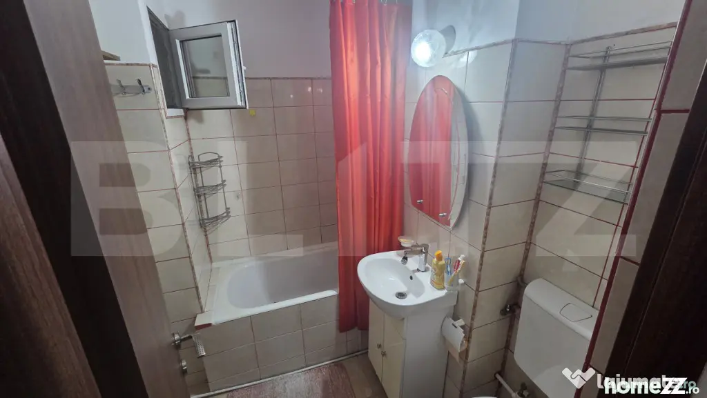 Apartament de vânzare cu 2 camere, decomandat – Zona Indu