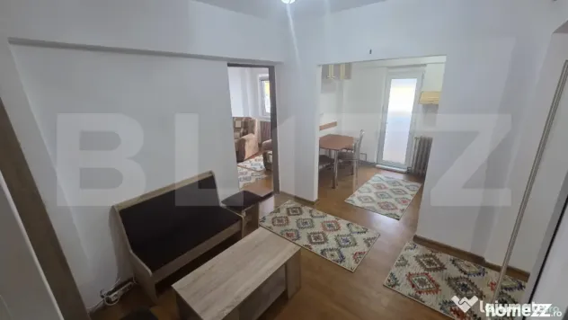 Apartament de vânzare cu 2 camere, decomandat – Zona Indu