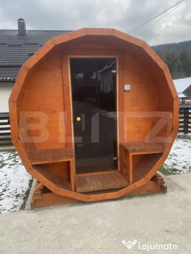 Vânzare pensiune, 12 camere, 620 mp, zona Gura Humorului-Vo