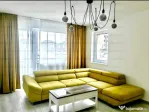 Apartament cu 3 camere si 2 bai - zona Tractorul