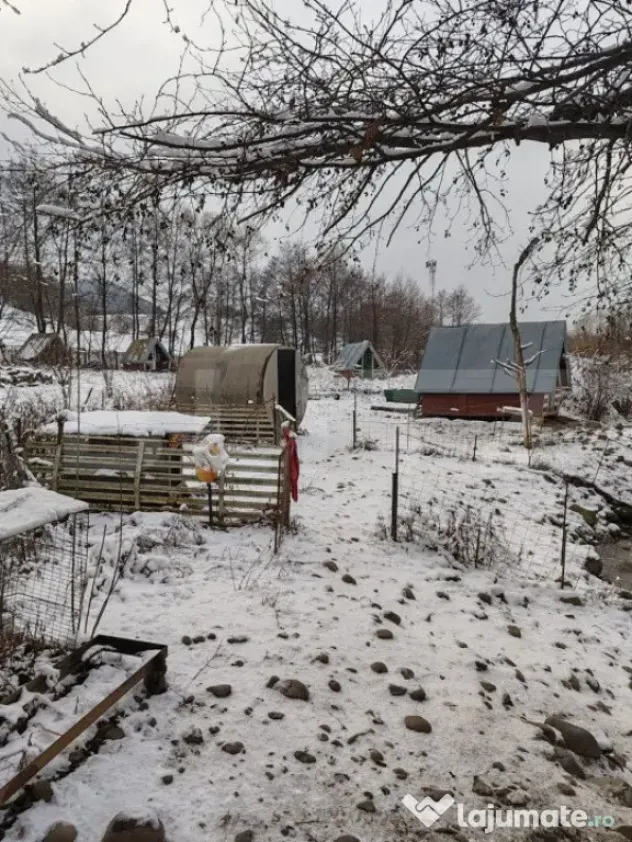 Cabana 3 camere + 1,7 ha teren , Spre Campul Cetatii