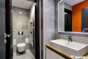 Spațiu modern de inchiriat destinat clinicilor sau compa... 