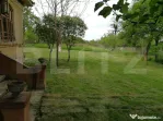 Casa demolabila, 50 mp, cu 1800 mp teren, zona Cosoveni