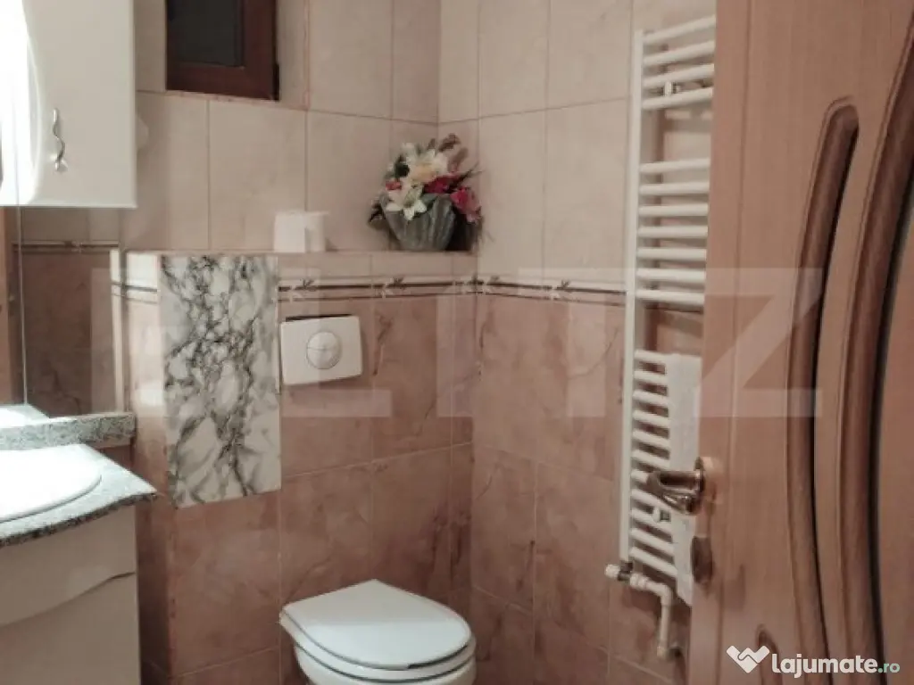 Vanzare Apartament 3 camere, 105 mp utili, zona Unirii