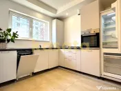 VILA P+1+M I 3 CAMERE I 3 BAI I CURTE MARE I COSMOPOLIS I... 