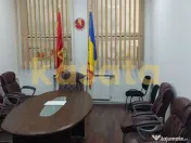 Clădire Comercială Multifuncțională de Vânzare – Z... 