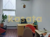 Clădire Comercială Multifuncțională de Vânzare – Z... 