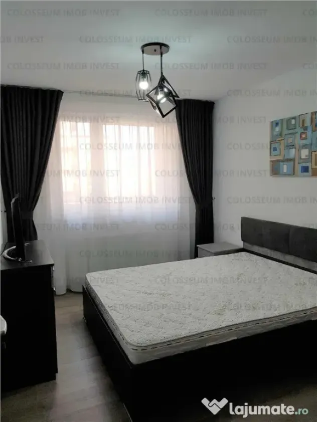 Apartament cu 2 camere, decomandat - zona Urban Plaza.