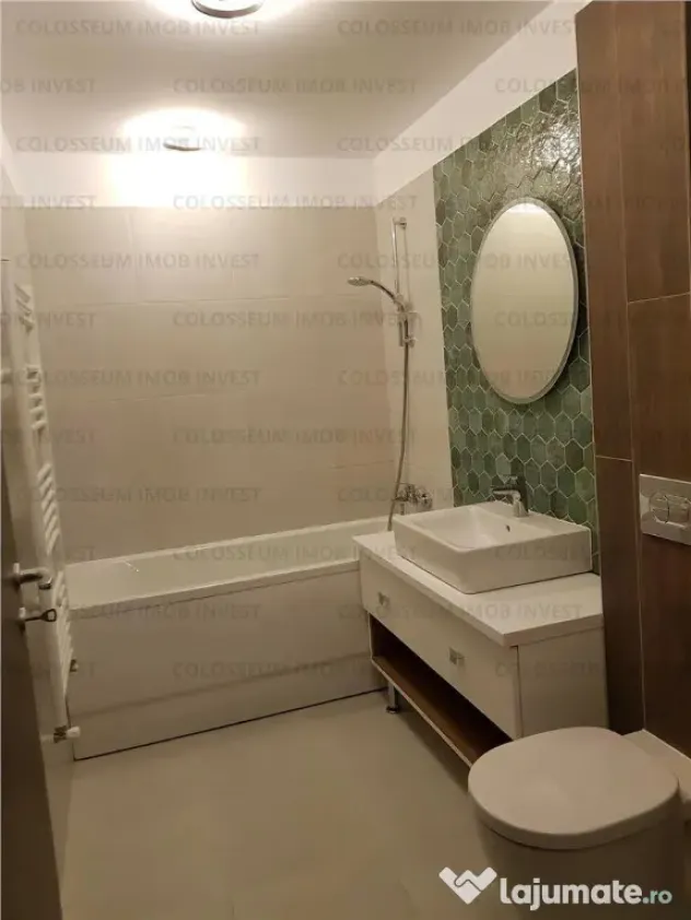Apartament cu 2 camere, decomandat - zona Urban Plaza.