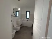 Casă de vânzare, mobilată, utilată, cu mutare imediată, 