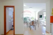 Casă cu 5 camere de vânzare în zona Episcopia Bihorului 