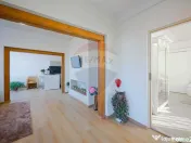 Casă cu 5 camere de vânzare în zona Episcopia Bihorului 