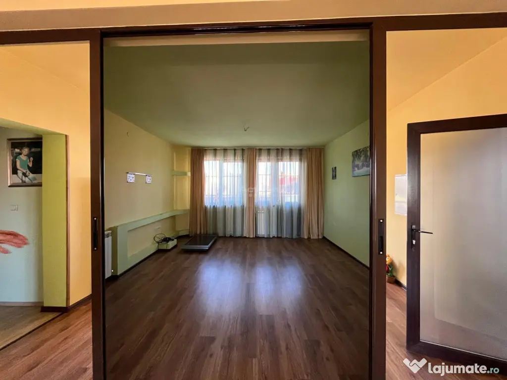 Lugoj, Vila P 2E M , 656 Mp., Construiti, Posibilitate De