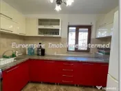 De inchiriat casa zona Bratianu Constanta 