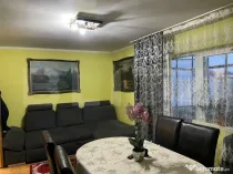 Apartament cu 3 camere, 67 mp, zona Stefan cel Mare