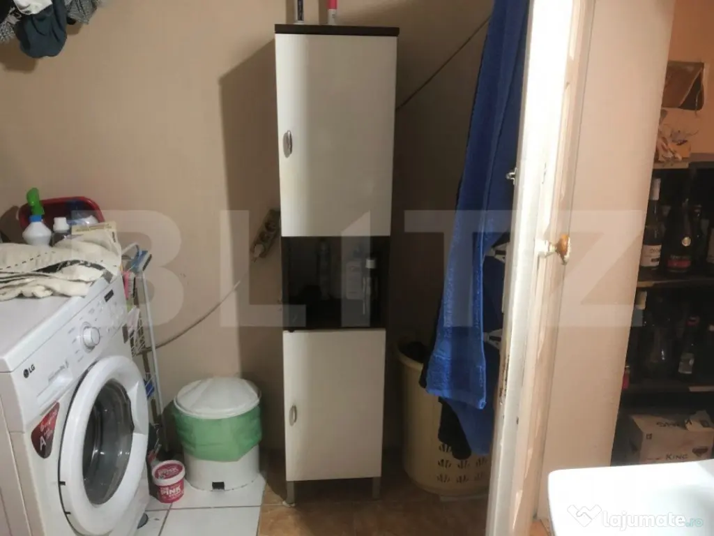 Casa cu 3 camere si anexe, 170 mp, zona Carpati 2