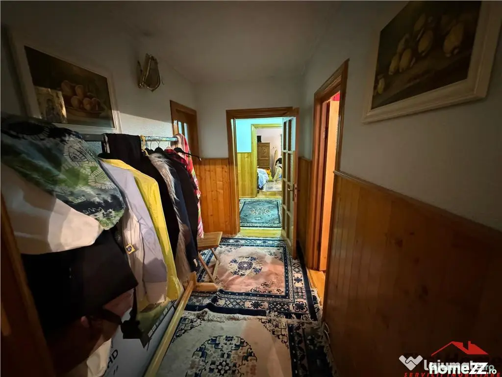 Apartament 3 camere de in Sud, etaj 3, CT, izolat