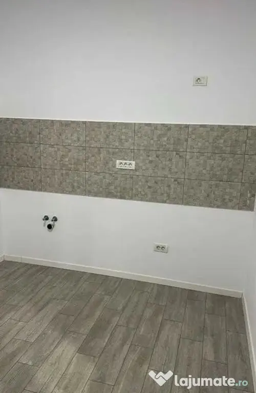 Hala de inchiriat 600 mp de depozitare si productie Sosea...
