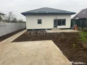 Casa individuala-3 camere-Toate utilitatile-Asfalt-STB-Mutar 