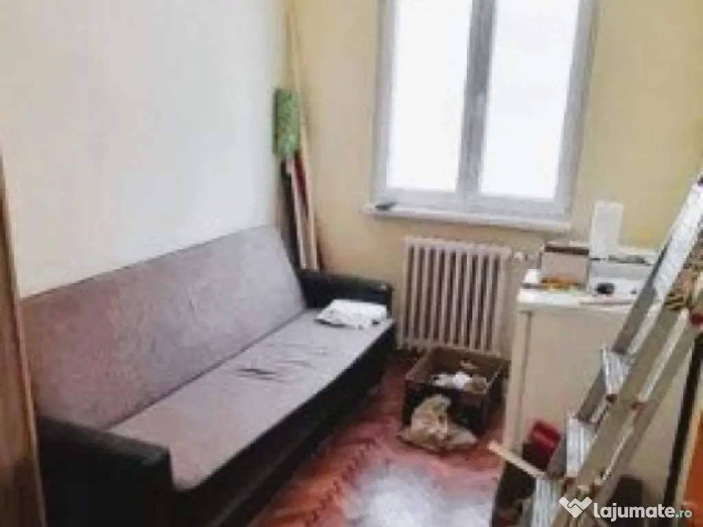 Garsoniera decomandata Mihai Viteazu