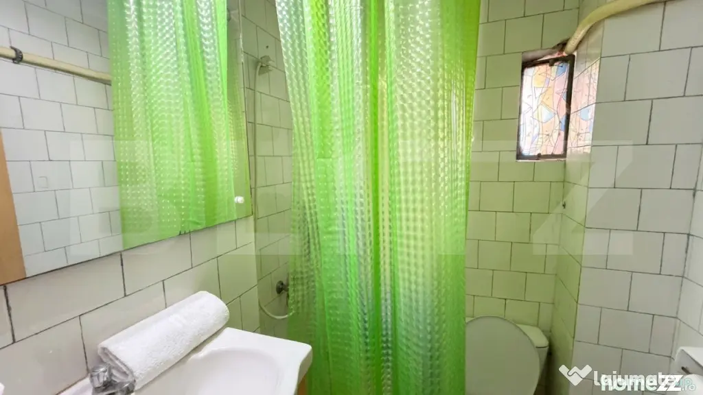 Apartament 4 camere decomandat,97 mp, zona parcul Romanescu