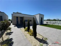 Casa parter NOUA, livada,130 mp utili, 490 mp teren,MOBILATA